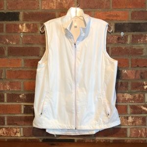 Gap Fit White Vest